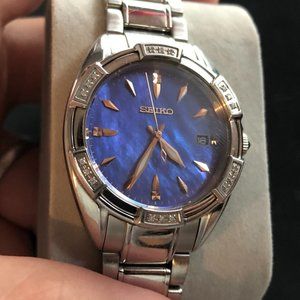 Seiko Quartz Diamond Blue MOP Dial Watch SKK881